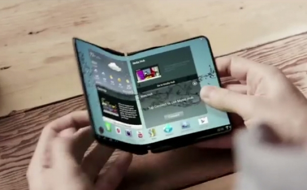 Samsung เผย เตรียมปล่อยสมาร์ทโฟนหน้าจอพับครึ่งได้ภายในสิ้นปี 2015